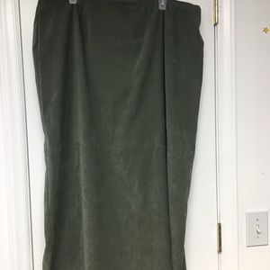 Maggie McNoughton polyester skirt